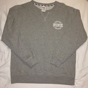 Women’s VS Pink sweatshirt